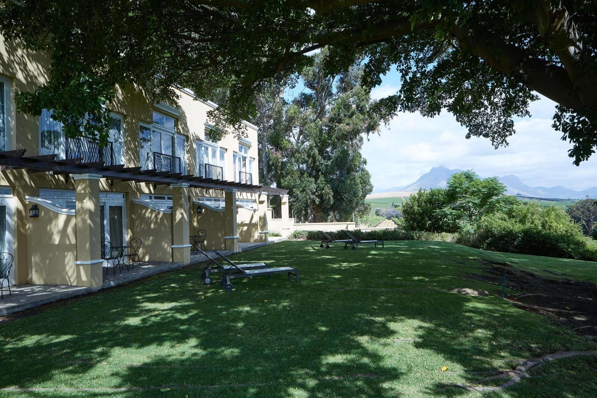 The Devon Valley Hotel Стелленбос Экстерьер фото